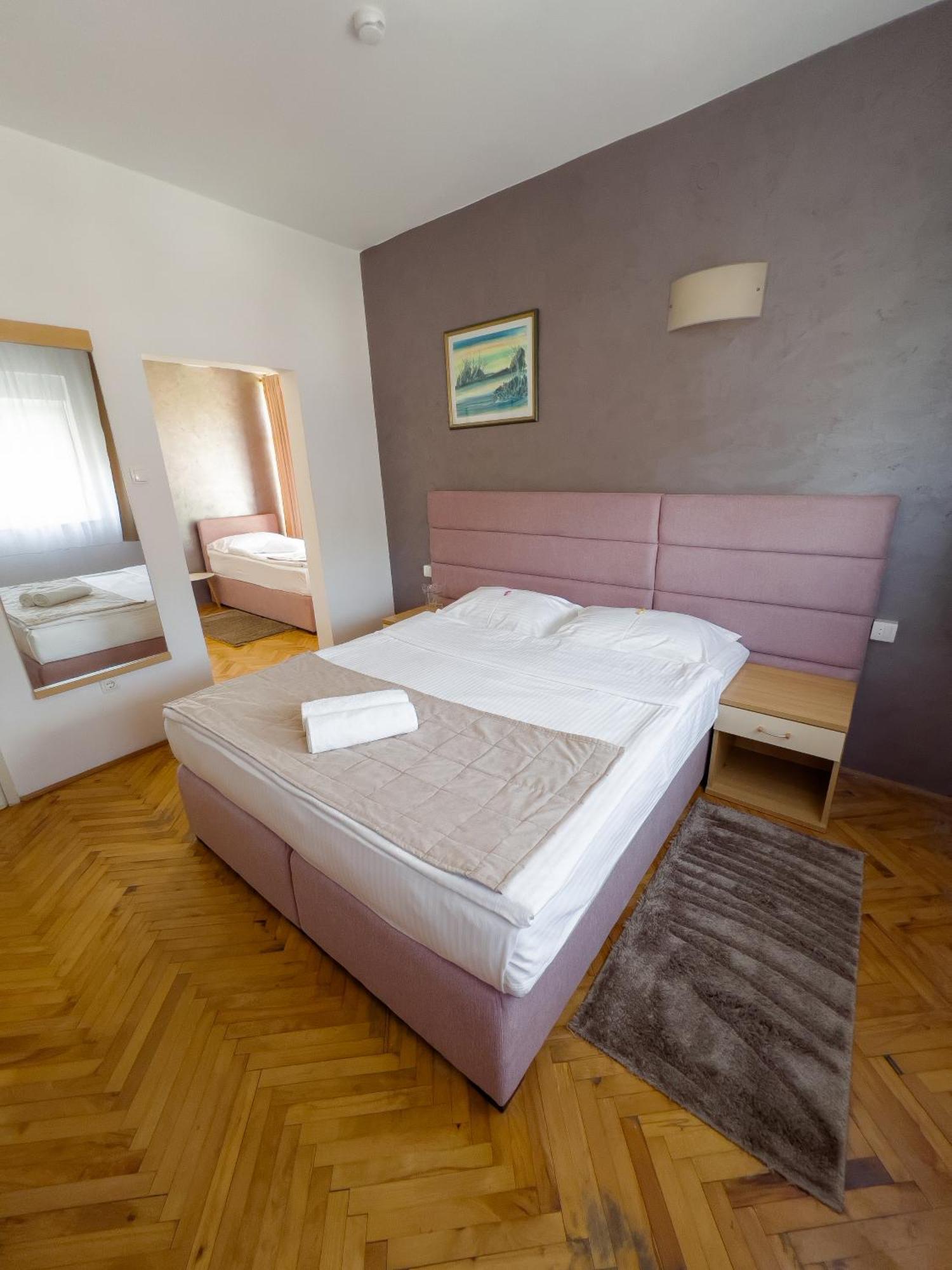 Motel New Sanatron Bosanski Novi Exterior photo