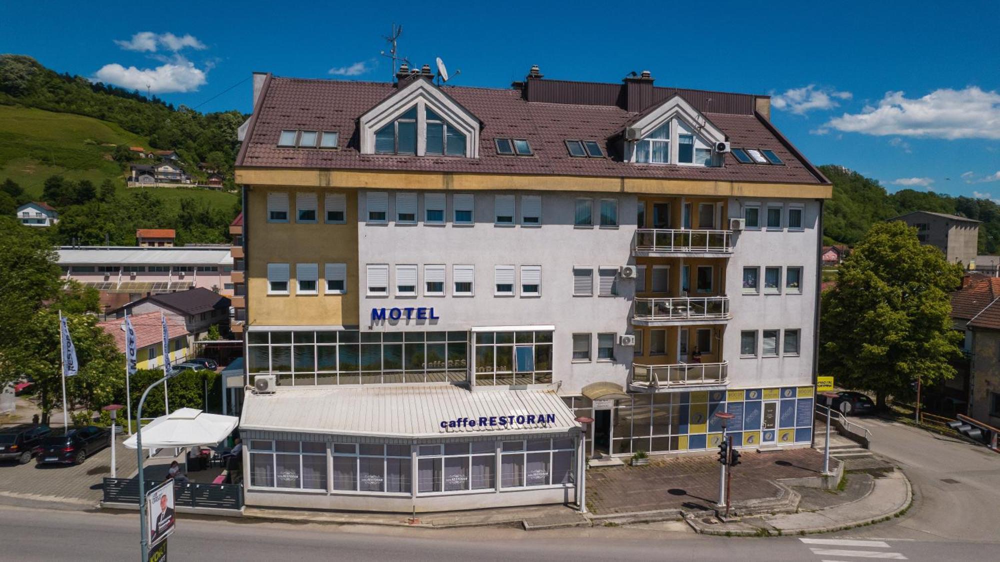 Motel New Sanatron Bosanski Novi Exterior photo