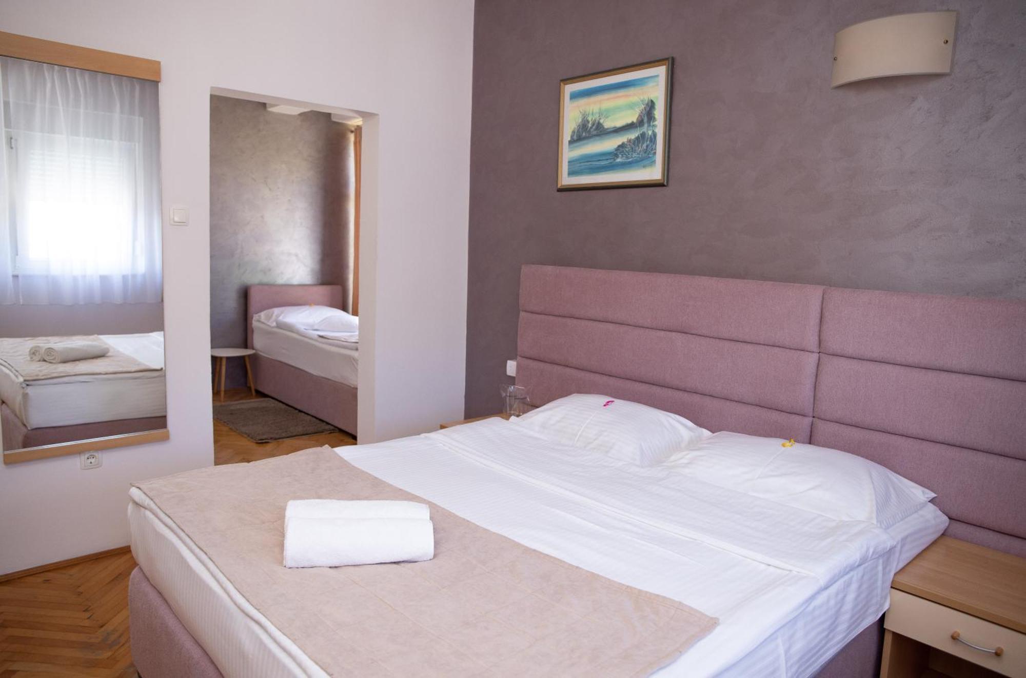 Motel New Sanatron Bosanski Novi Exterior photo