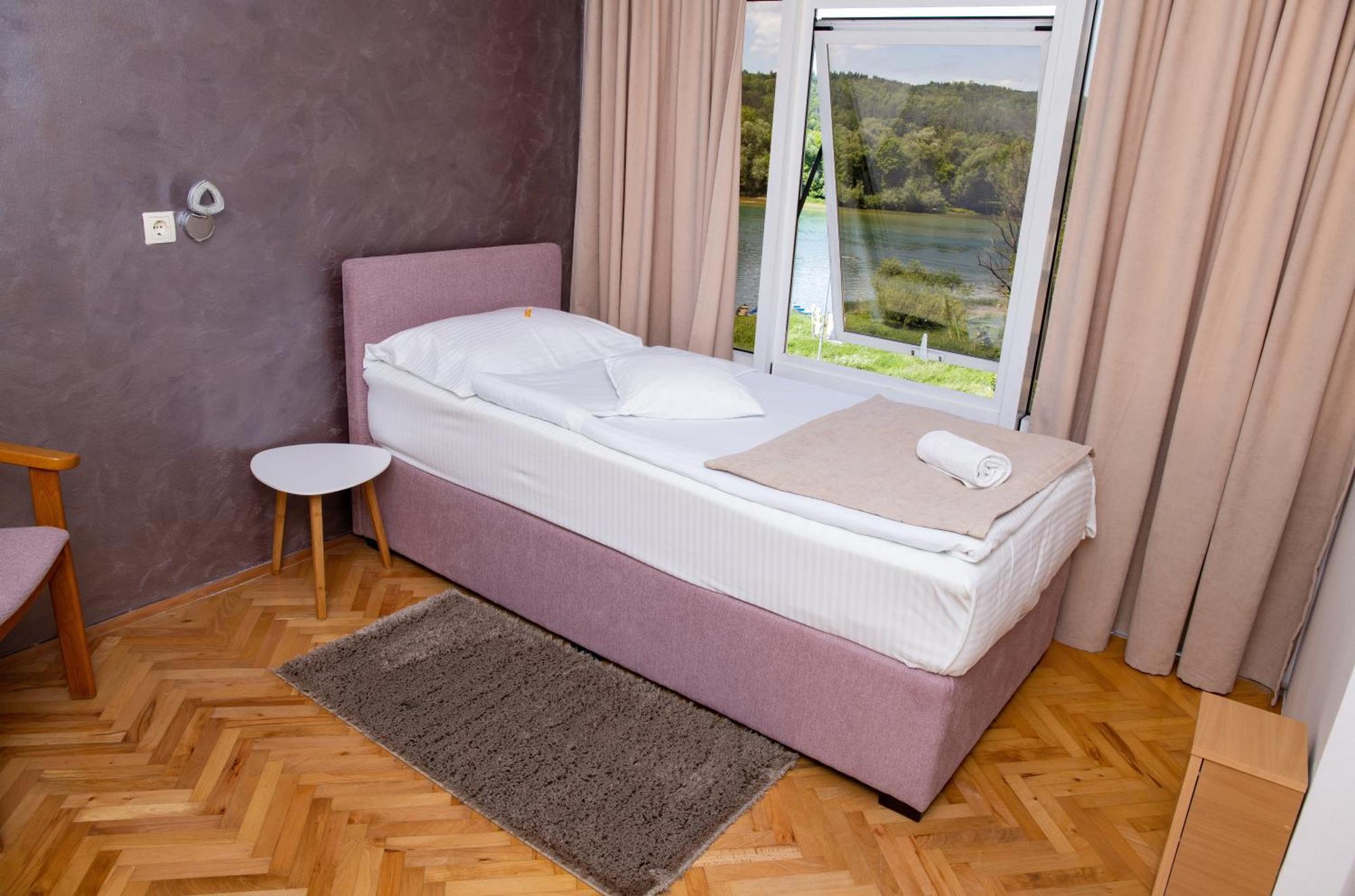 Motel New Sanatron Bosanski Novi Exterior photo