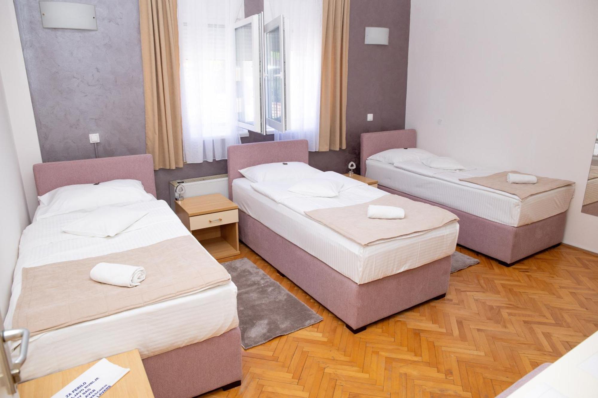 Motel New Sanatron Bosanski Novi Exterior photo